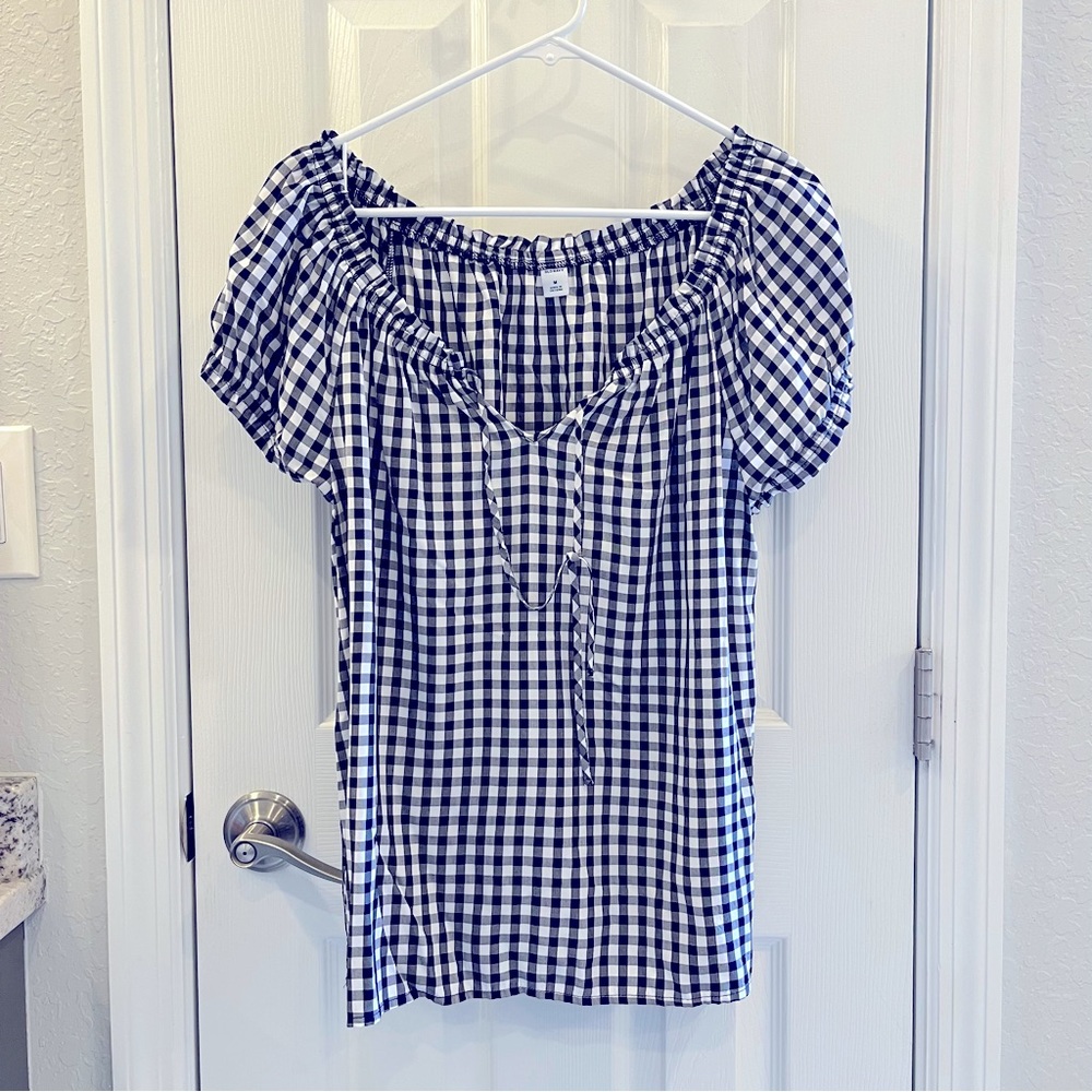 Gingham Blouse Blue & white size M. NWOT.